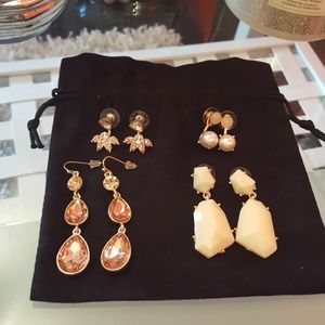 Lot of vintage earrings